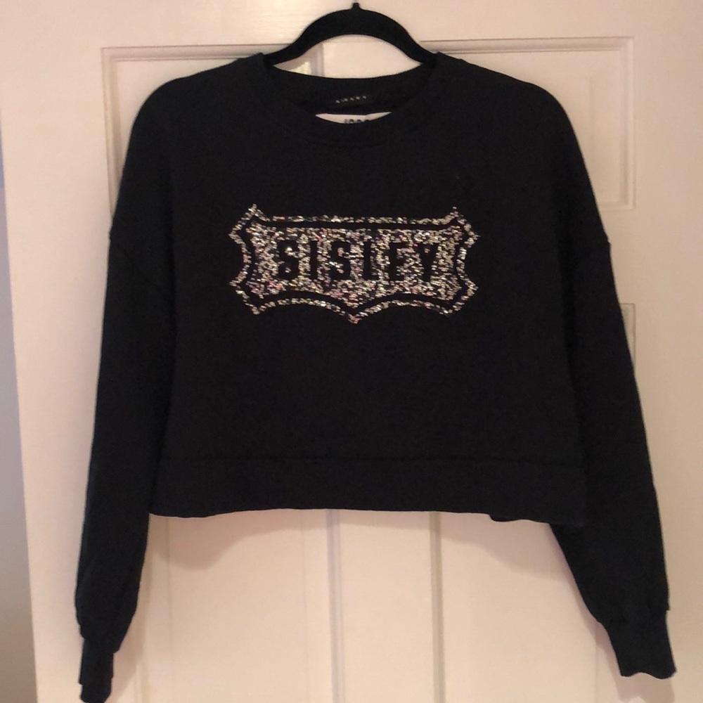 Sisley Black  Cropped sweatshirt.  Size Medium